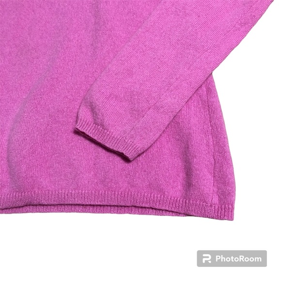 Lord & Taylor Pink Cashmere V-Neck Sweater M - Picture 3 of 4